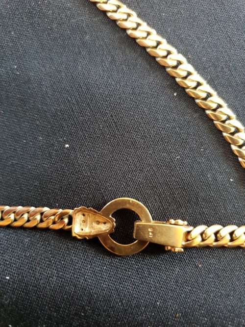 9ct solid gold necklace with small diamonds on clasp