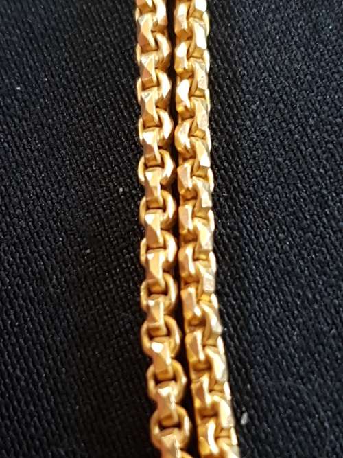 solid 18ct yellow gold necklace