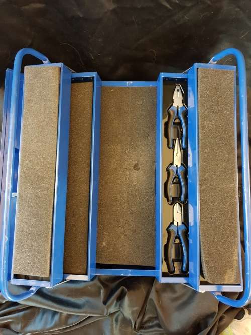 Complete Worksman toolbox with tools inside