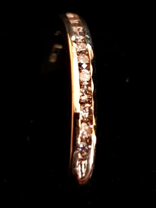 11 Real Diamonds set in 9ct gold Eternity Channel set Ring