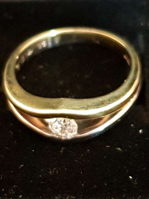 Genuine 18ct gold 2 tone Tube Dress Ring with real 1/4 carat Diamond