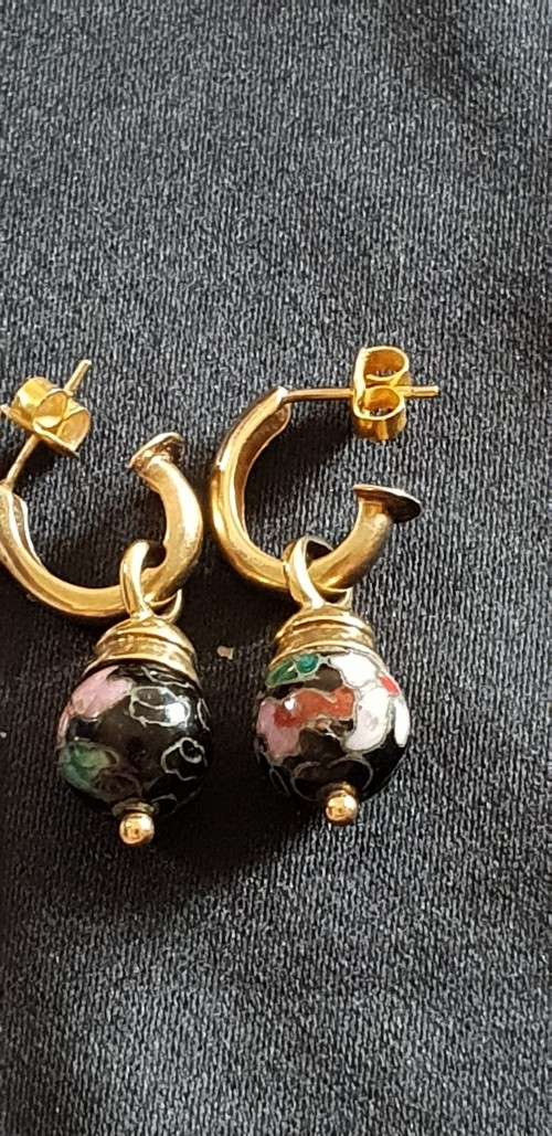 Vintage Art Deco Venetian hand painted glass bead earing set in 9ct gold