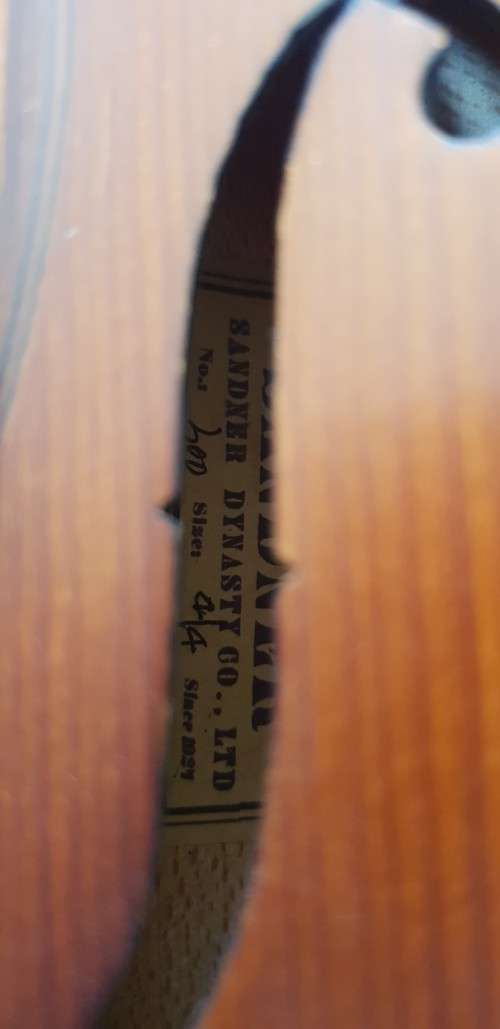 Sadner SA106 full size 4/4 violin in case with bow