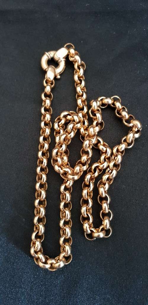 OOH SO STUNNING NOT TO BE MISSED Genuine 9ct gold necklace