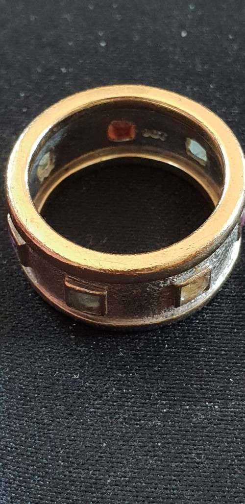 Genuine 9ct gold with 7x different coloured stone ring