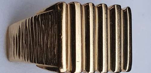 Stunning 18ct genuine gold high polished with bands gents Anniversary ring