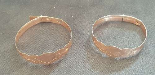 9ct gold baby bangle