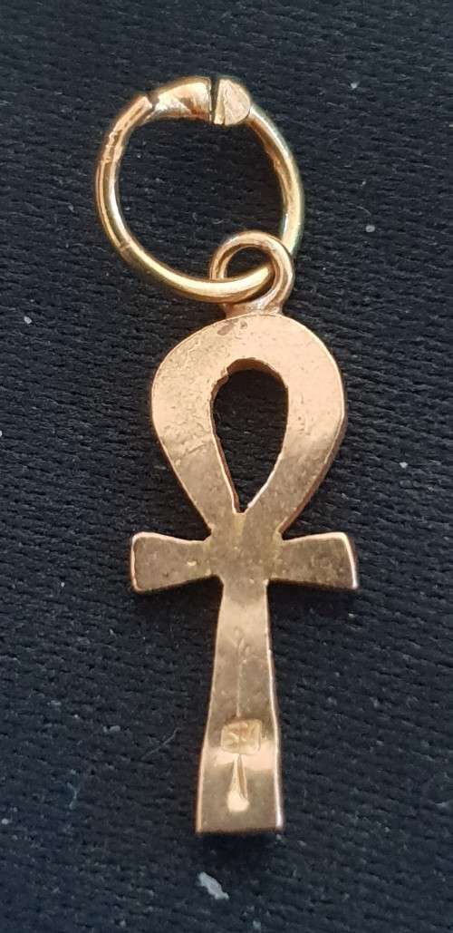 Solid 18ct gold `KEY OF LIFE` gold ANKH Cross Pendant