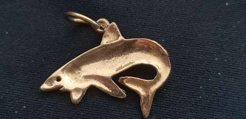 9ct Gold Shark Pendant