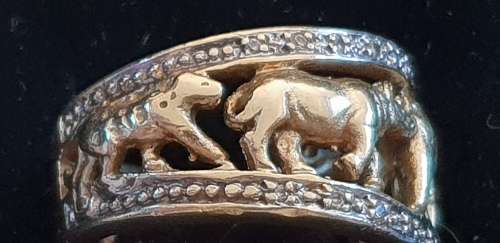 The big 5 Animal safari designer ring set in 14ct gold with 26x diamonds