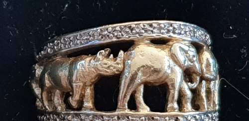 The big 5 Animal safari designer ring set in 14ct gold with 26x diamonds