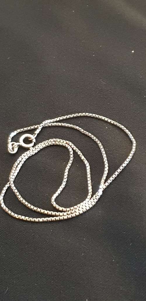 sterling silver chain-ideal for dainty pendant!