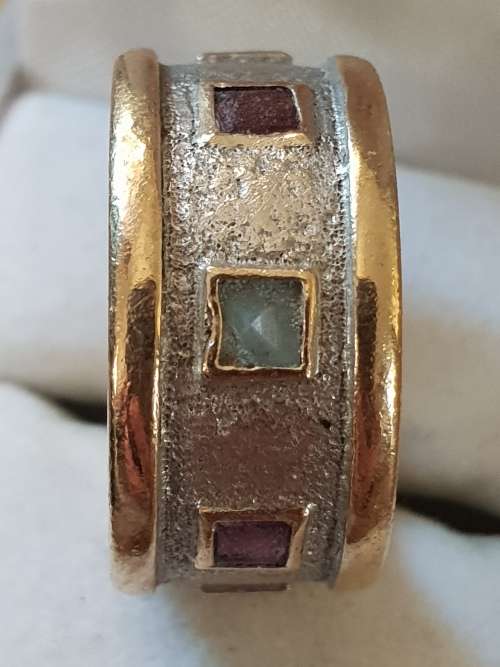 Genuine 9ct gold with 7x different coloured stone ring
