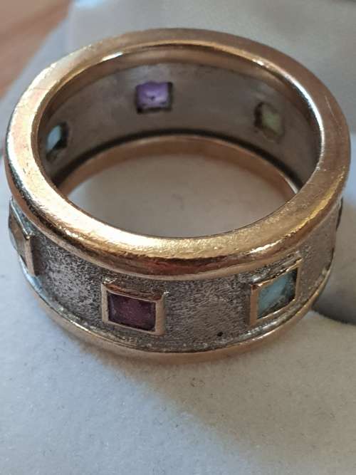 Genuine 9ct gold with 7x different coloured stone ring