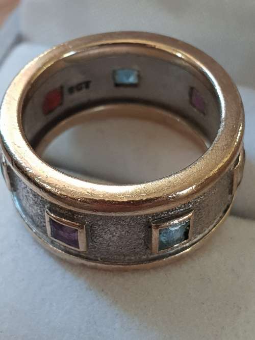 Genuine 9ct gold with 7x different coloured stone ring