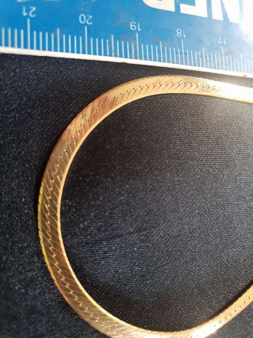 18ct solid gold flat snake style necklace-4mm width