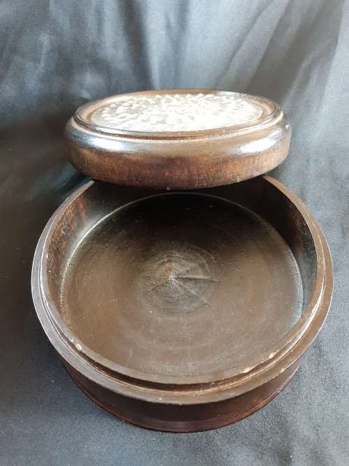 Vintage Round wooden Jewellery Box