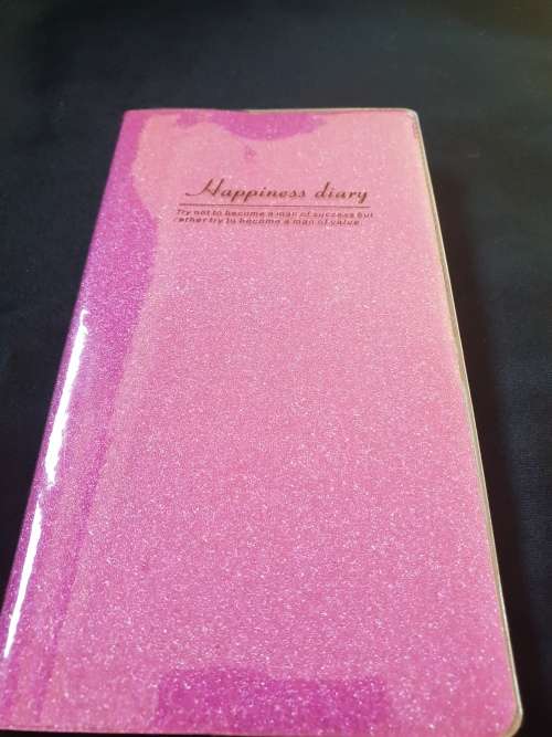 HAPPINESS DIARY- 65 leaves, pocket notebook with glitter design