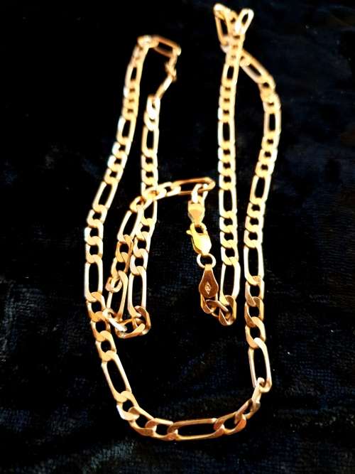 Necklace-9ct Yellow gold Figaro chain