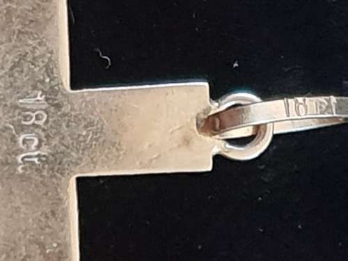 VERY CUTE 18CT GENUINE GOLD CROSS