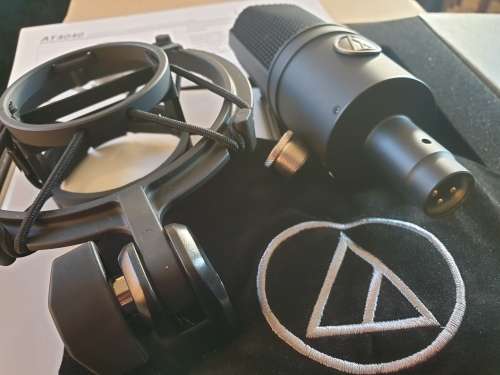 Audio-Technica AT4040 Cardioid Condenser Microphone