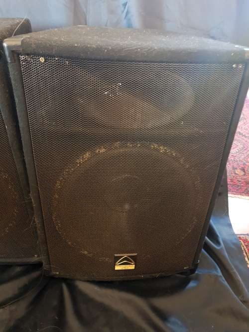 Wharfdale SVP15 DJ/Disco speakers-set of 2 in carpeted box