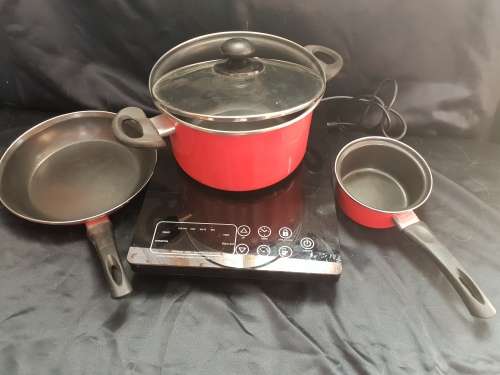 MELLERWARE INDUCTION STOVE WITH 3 INDUCTION POTS