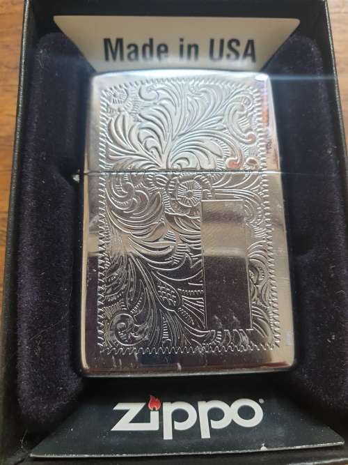 Zippo Lighter Brand New Venetian Chrome Regular