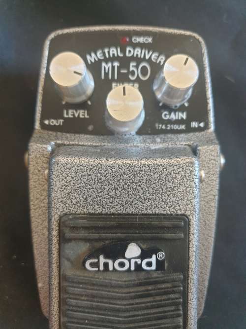 Chord Metal Drive MT 50 guiter effects pedal