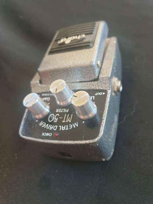 Chord Metal Drive MT 50 guiter effects pedal