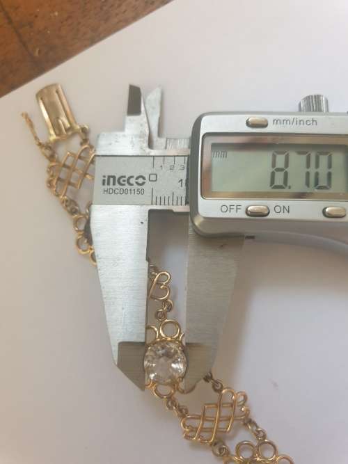 Rare Vintage `Zeeta` solid gold bracelet