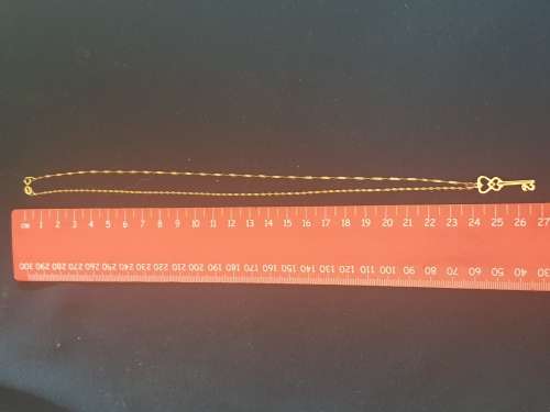 9ct Heart initial `S` Key on 9ct gold chain