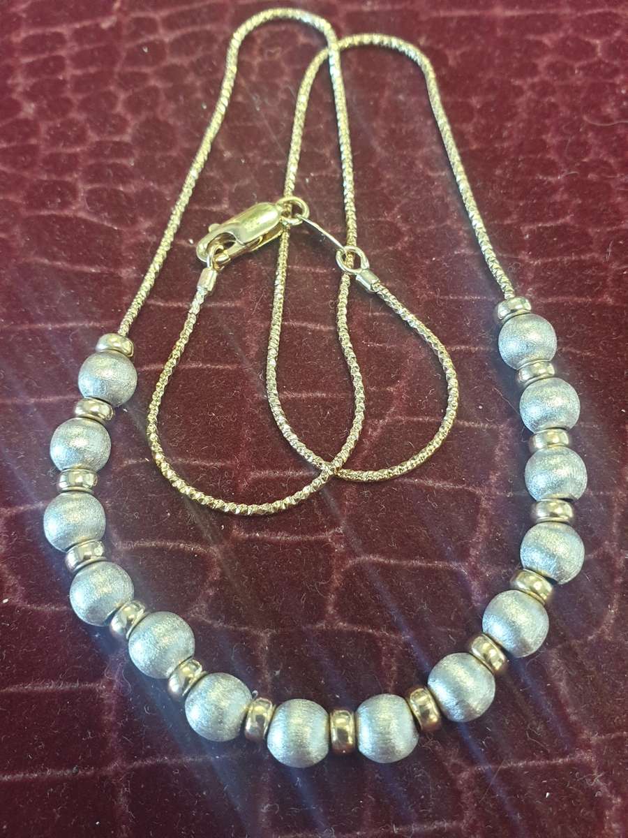 Stunning 9ct gold chain with 9ct white & Yellow gold balls