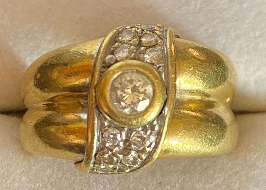 18ct yellow gold & 1/2 carat Diamond