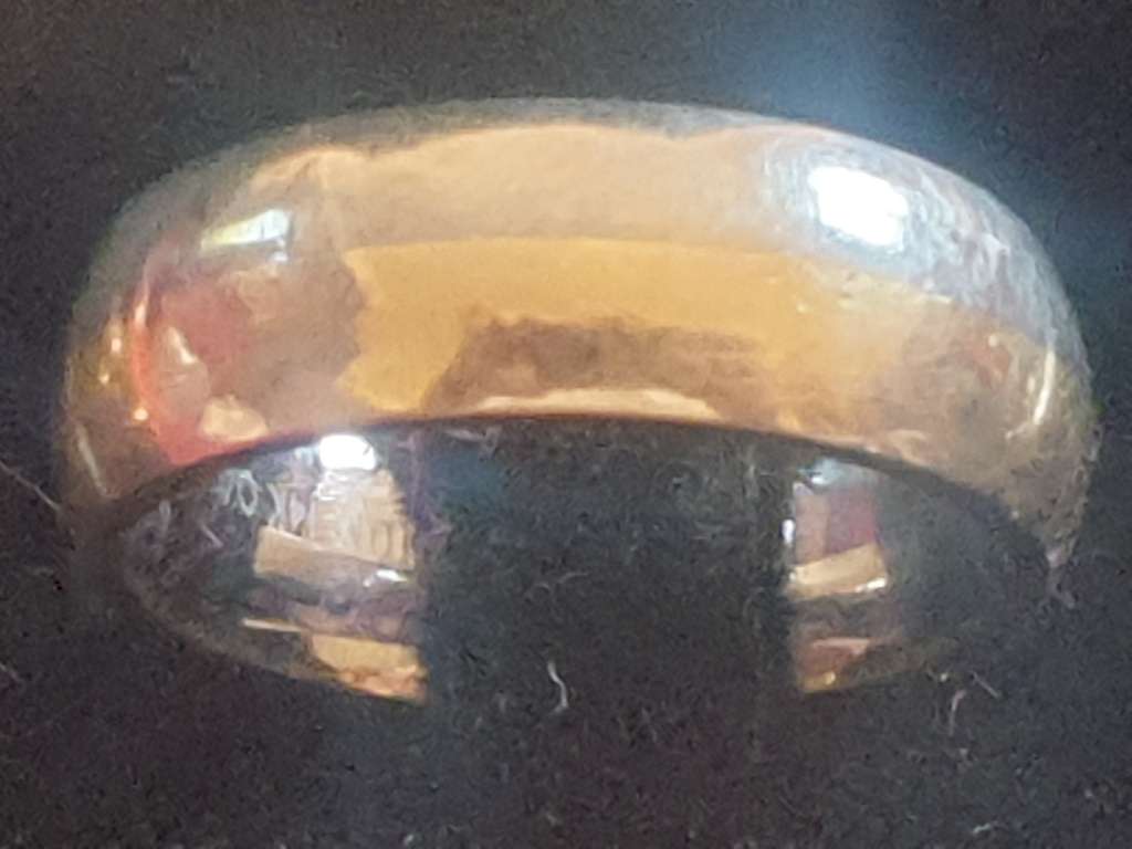 Titanium & 14ct yellow gold two tone gents wedding band ring