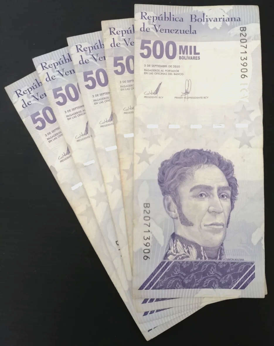Venezuela Bolivar - Soborano 2020 - Circulated - set of 5 notes