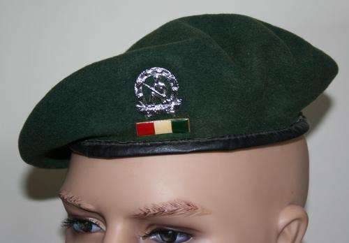 SADF, COMMANDO BERET WITH BADGE -- BUSH WAR ERA