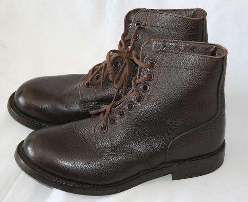 SADF-- BROWN LEATHER BOOTS--SIZE 8 -- NEW & UNWORN -- BUSH WAR ERA