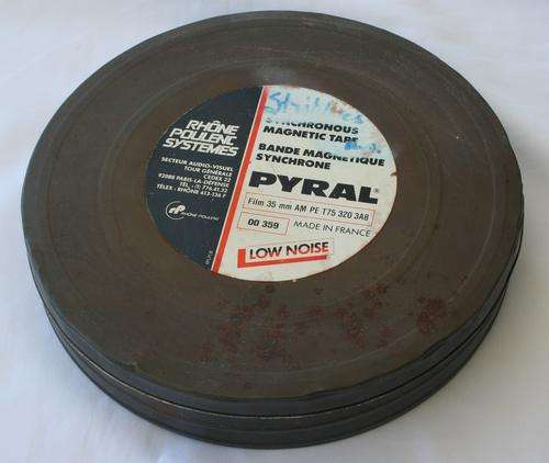 VINTAGE ROUND TIN FOR MAGNETIC TAPE - MADE IN FRANCE