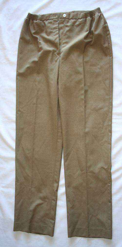 SADF -- FEMALE STEP OUT- OFFICE WEAR --TROUSERS -- SIZE RL 107cm