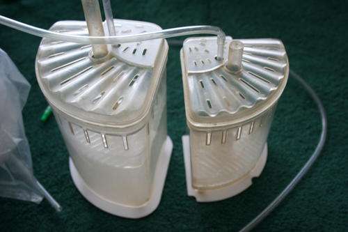 2 X AQUARIUM FISH TANK CORNER FILTER UNITS-- 120mm + 140mm