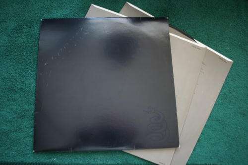 METALLICA --THE BLACK ALBUM -- DOUBLE VINYL LP RECORD