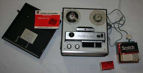 VINTAGE NATIONAL REEL TO REEL TAPE RECORDER AND PLAYER--MODEL RQ-703 S