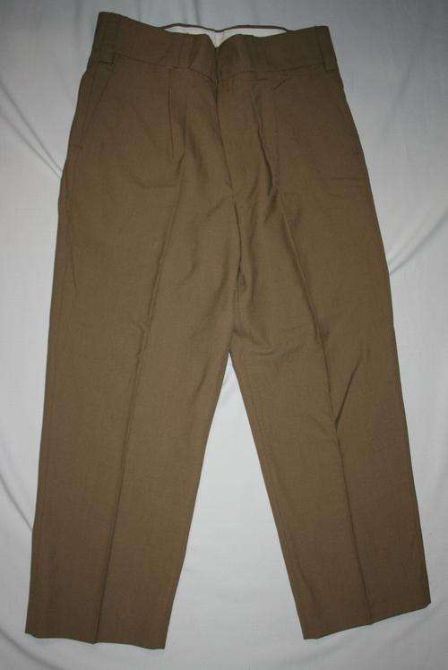 SADF -- STEP OUT- OFFICE WEAR --TROUSERS -- SIZE 97-74 -- NEW
