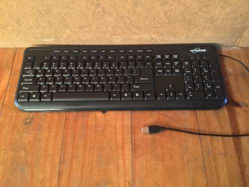 UltraLink Wired Multimedia Keyboard