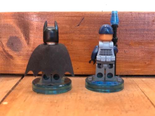2x Lego Dimensions Figures and 2x Toypads Untested