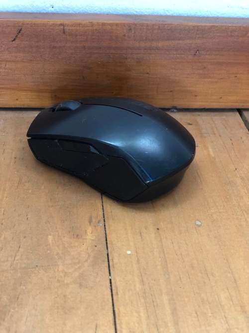 Roccat Pyramid Wireless Mouse