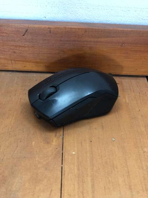Roccat Pyramid Wireless Mouse