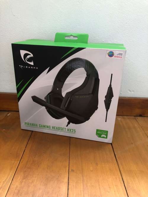 Piranha HX25 Over-Ear Gaming Headphones
