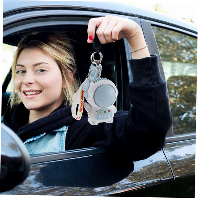 Mini Portable Astronaut Fan with Keychain Cute Toy USB Rechargeable